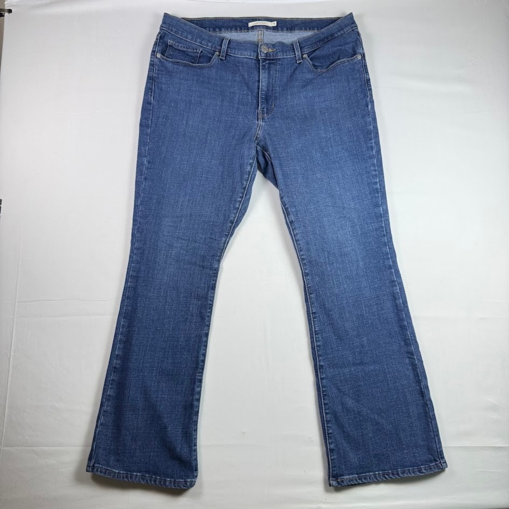 Levis Classic Bootcut Jeans Womens 16 Medium Wash Blue Denim Stretch Pants